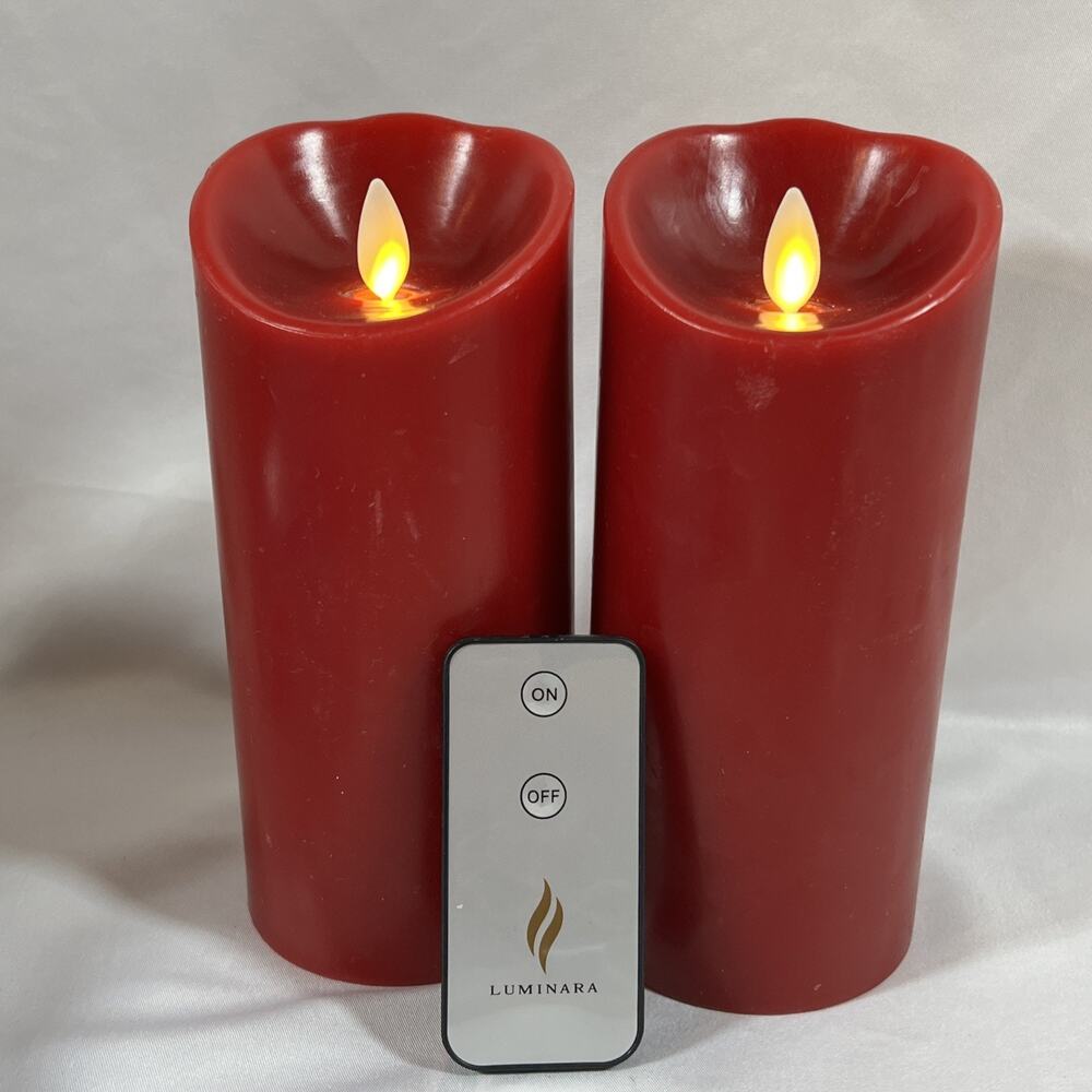 Lot of 2 Luminara Real Flameless Candles Pillar Red Pair Remote Wax Candle